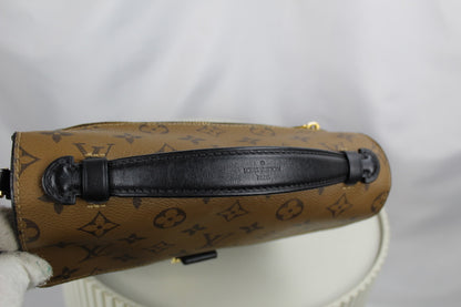 Louis Vuitton Pochette Metis MM Monogram Reverse