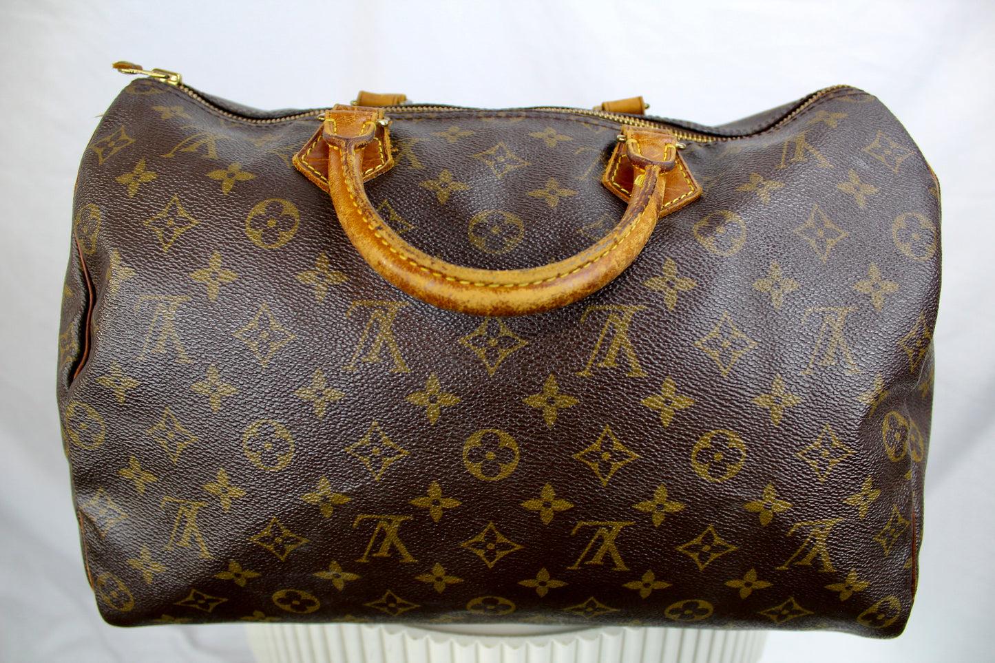 Louis Vuitton Speedy 35