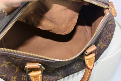 Louis Vuitton Speedy 25