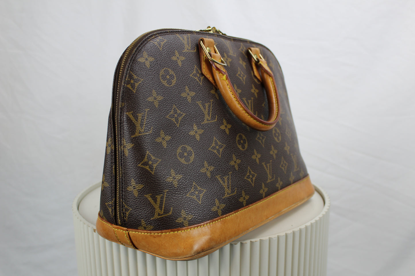 Louis Vuitton Alma