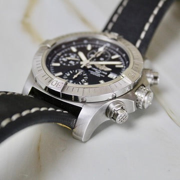 Breitling Avenger Chronograph - A13385