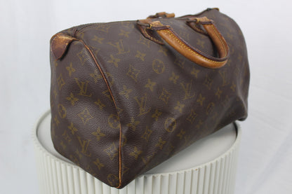 Louis Vuitton Speedy 30