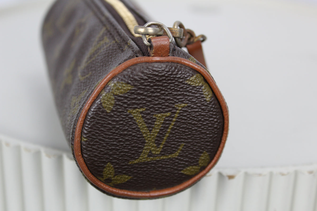 Louis Vuitton Papillon 30 with pouch