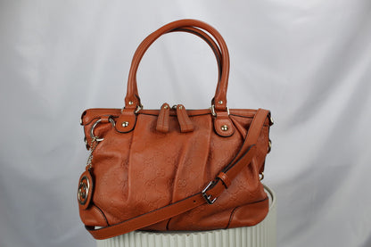 Gucci Sukey Shoulder Bag