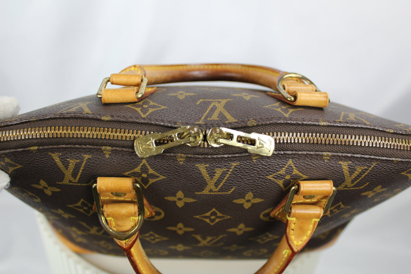 Louis Vuitton Alma