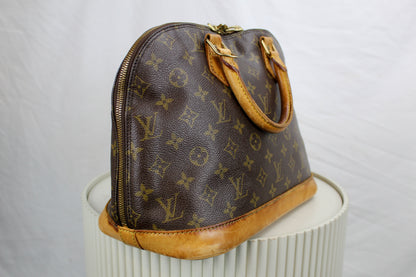 Louis Vuitton Alma