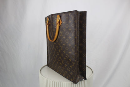 Louis Vuitton Sac Plat