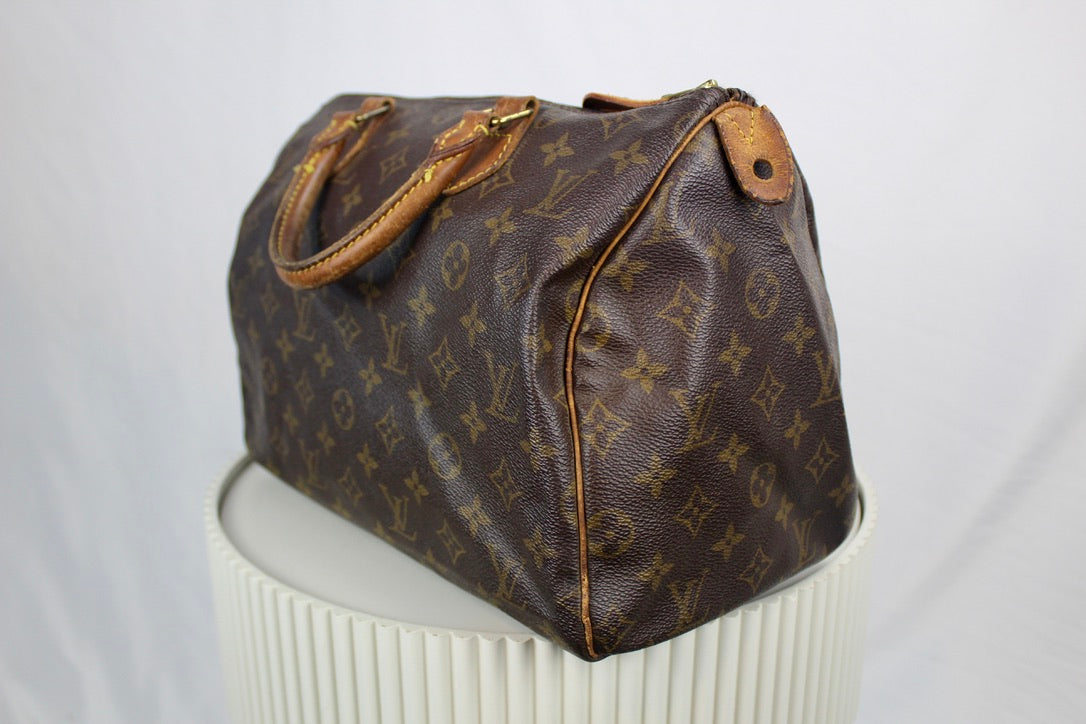 Louis Vuitton Speedy 35