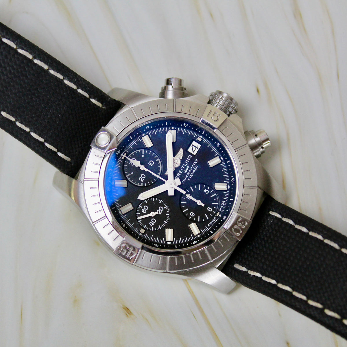 Breitling Avenger Chronograph - A13385