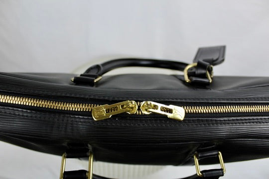 Louis Vuitton Porte Documents Epi