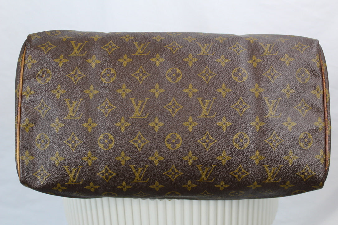 Louis Vuitton Speedy 35