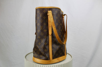 Louis Vuitton Bucket GM
