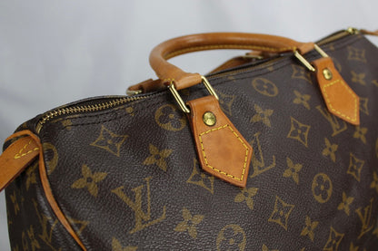 Louis Vuitton Speedy 30 with Shoulder Strap