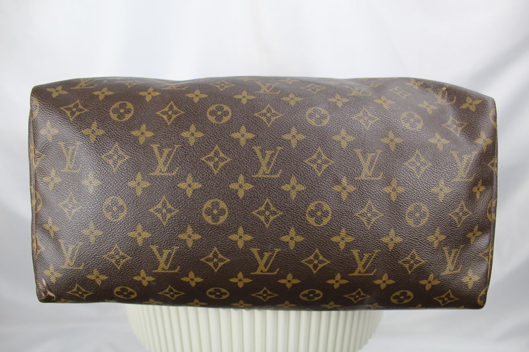 Louis Vuitton Speedy 40