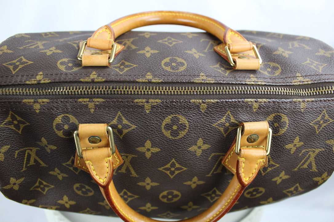 Louis Vuitton Speedy 30
