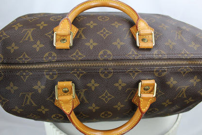 Louis Vuitton Speedy 35