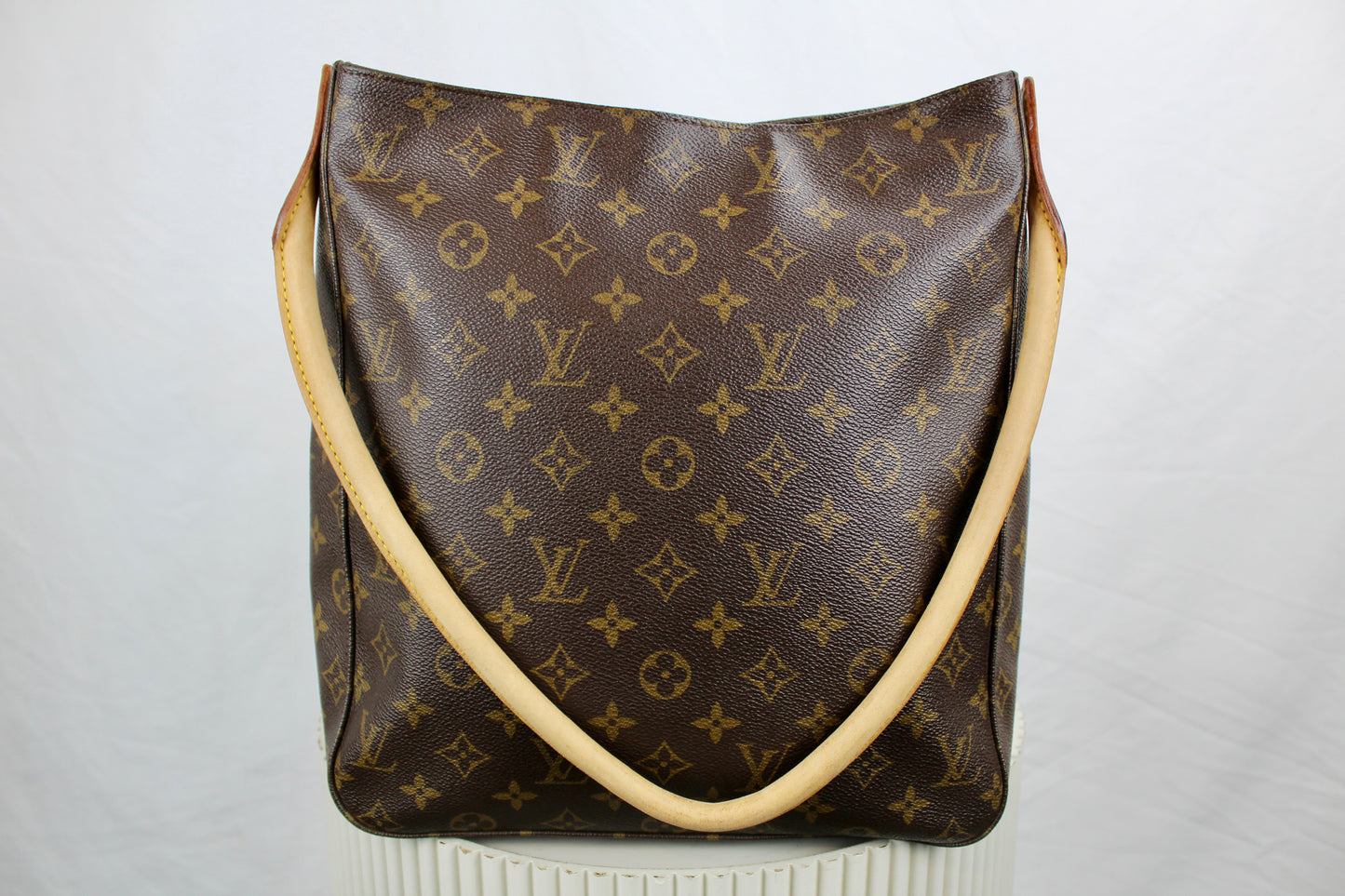 Louis Vuitton Looping GM