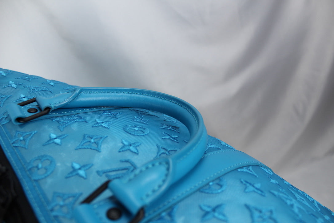 Louis Vuitton Keepall 50 Triangle