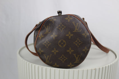 Louis Vuitton Papillon 26