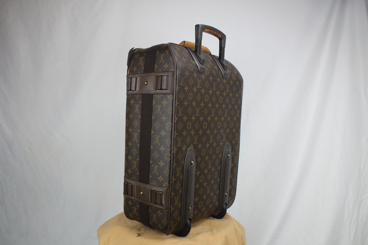 Louis Vuitton Pegase 55