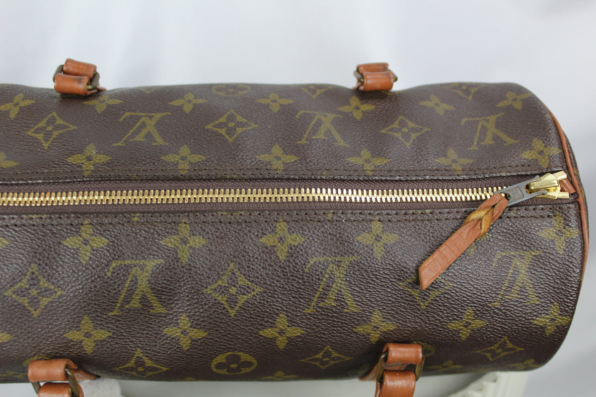 Louis Vuitton Papillon 30 with pouch