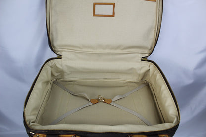 Louis Vuitton Satellite 53