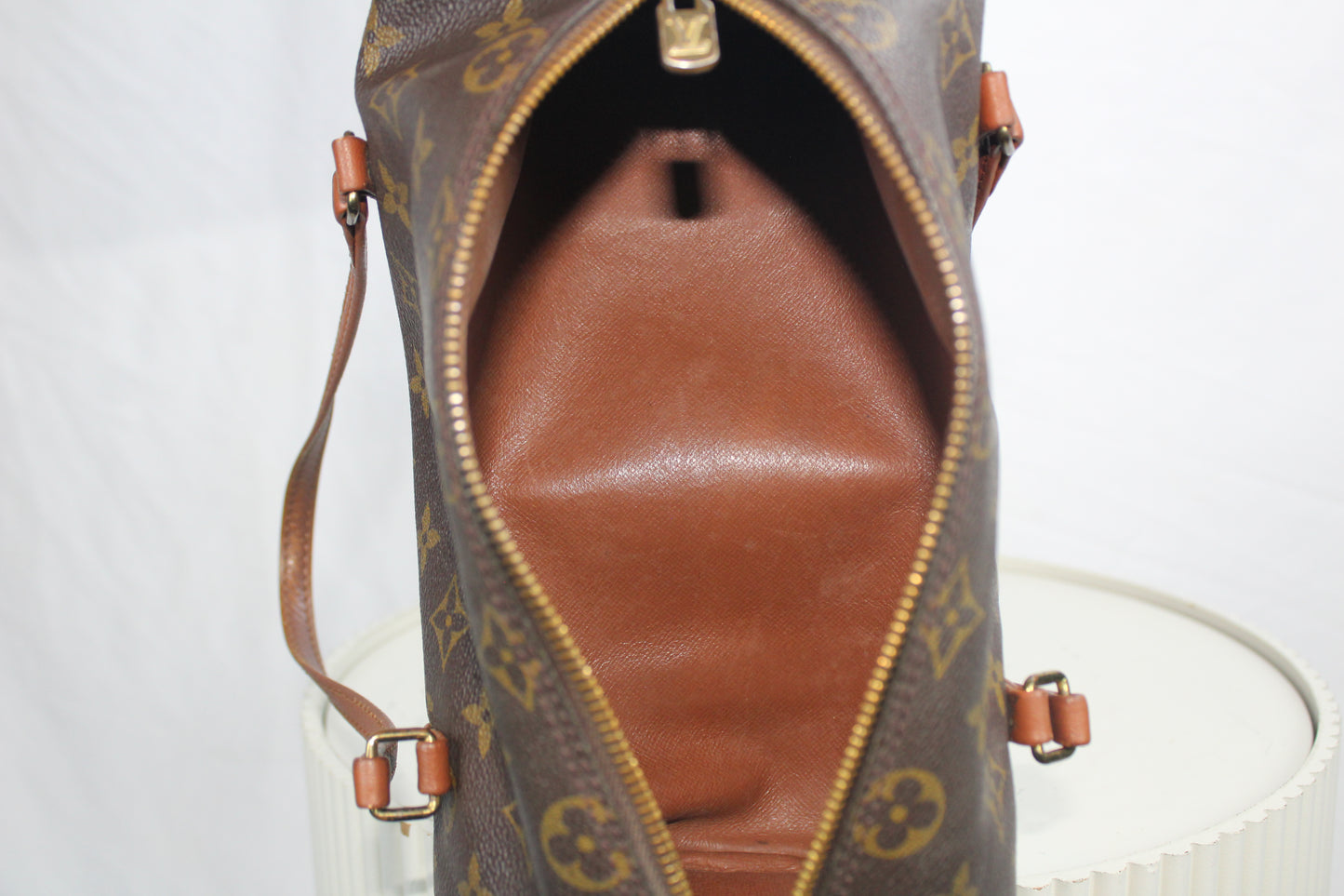 Louis Vuitton Papillon 26