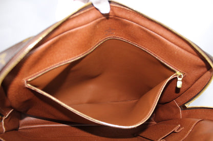 Louis Vuitton Porte Documents Voyage Macassar
