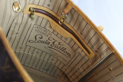 Louis Vuitton Neverfull MM