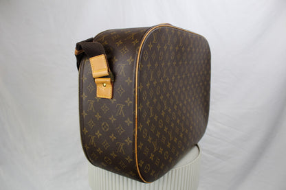 Louis Vuitton Packall GM