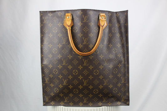 Louis Vuitton Sac Plat