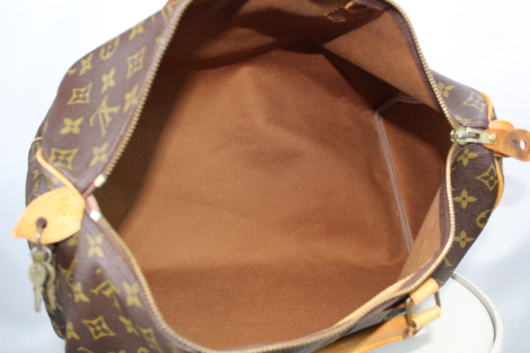 Louis Vuitton Speedy 40