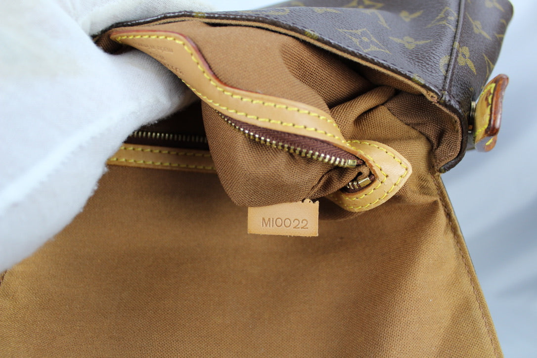 Louis Vuitton Mini Looping