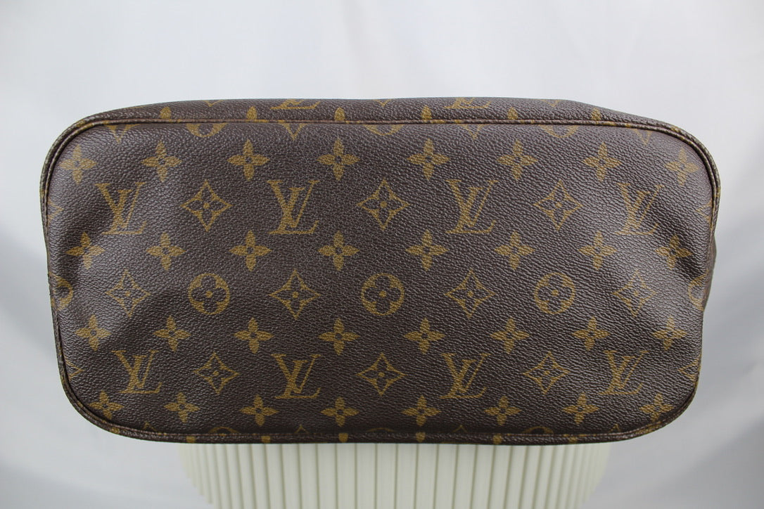 Louis Vuitton Neverfull MM
