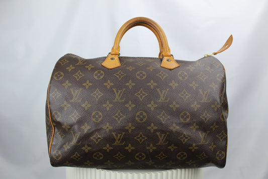 Louis Vuitton Speedy 35