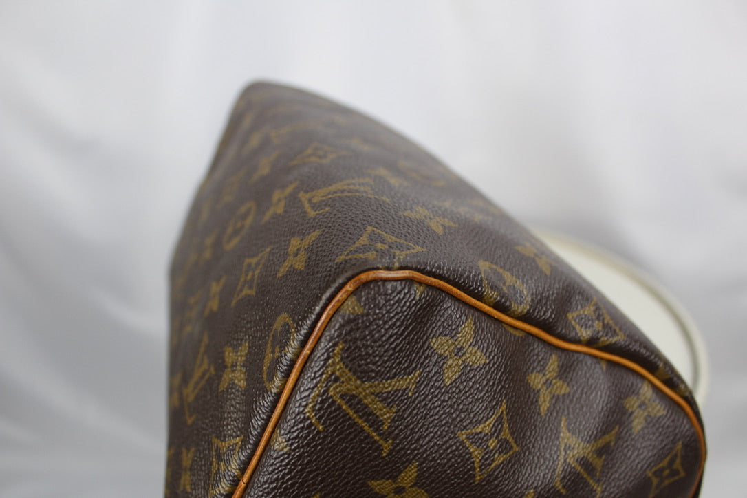 Louis Vuitton Speedy 25