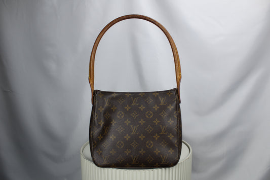 Louis Vuitton Looping MM