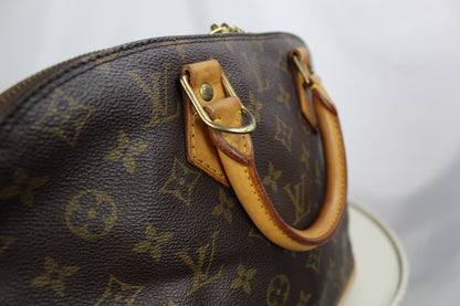 Louis Vuitton Alma PM