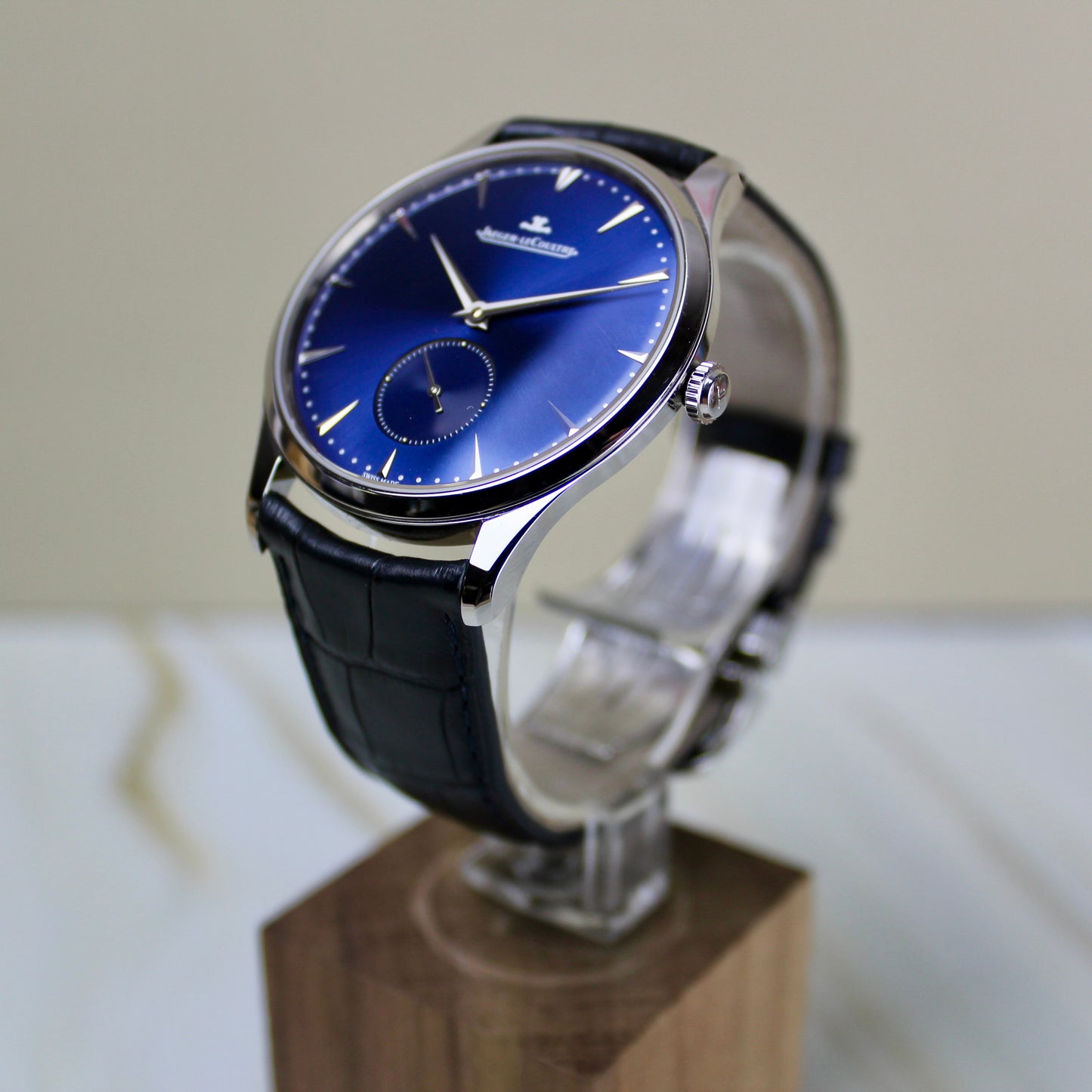 Jaeger LeCoultre Master Grande Ultra Thin - 174.8.90.S