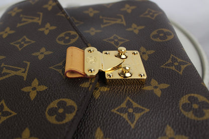 Louis Vuitton Pochette Metis MM