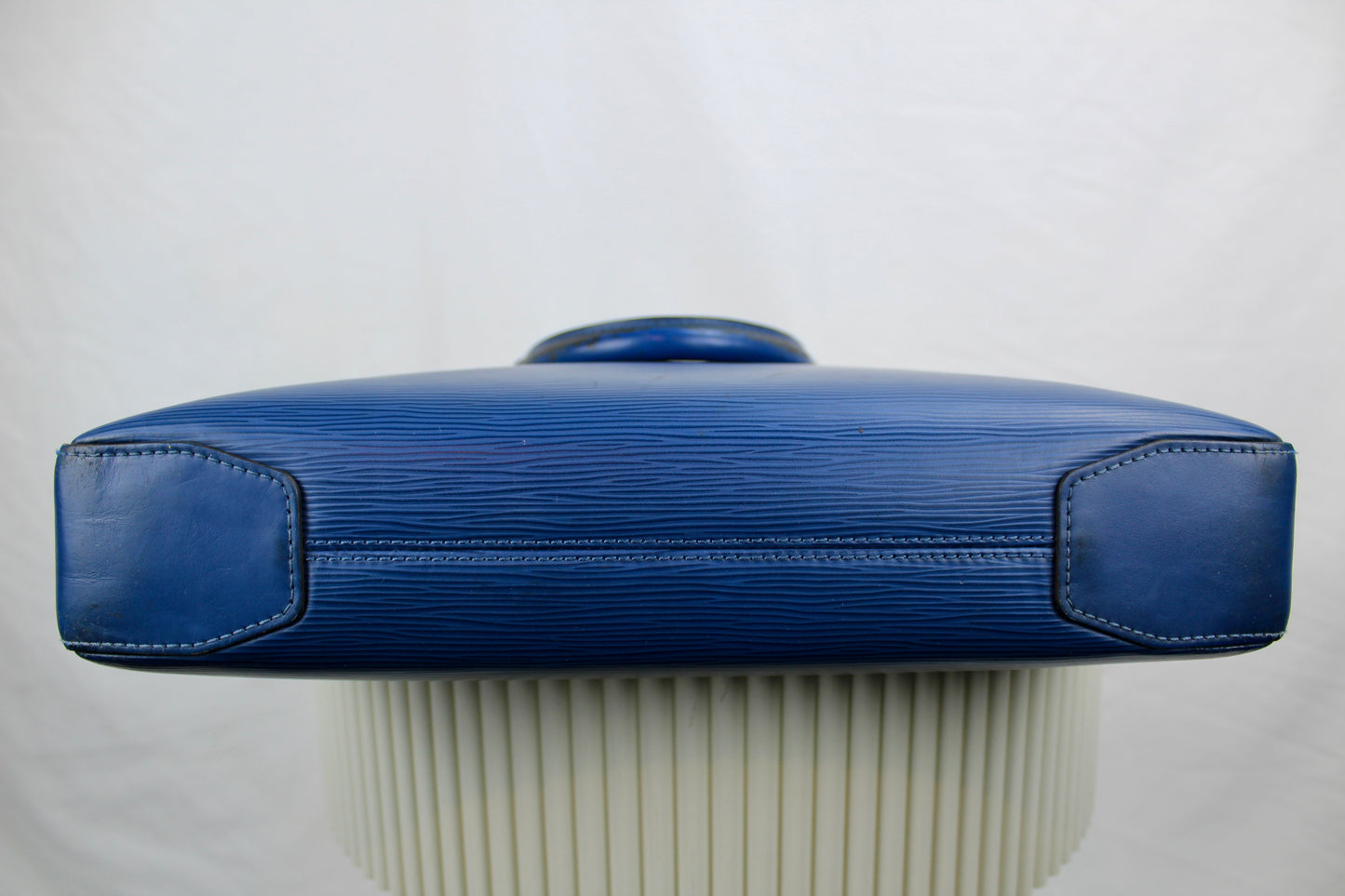 Louis Vuitton Oliver Case