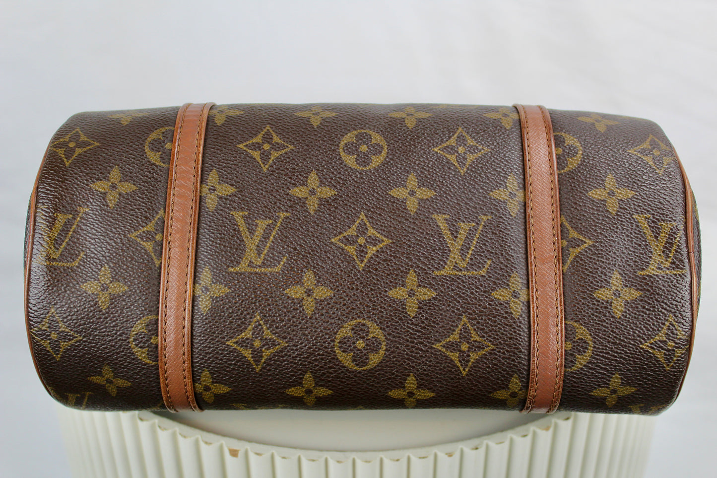 Louis Vuitton Papillon 26