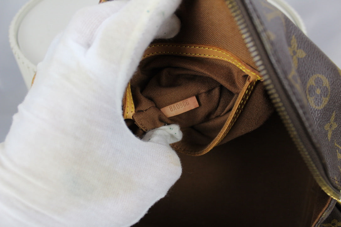 Louis Vuitton Alma PM