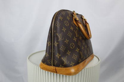 Louis Vuitton Alma
