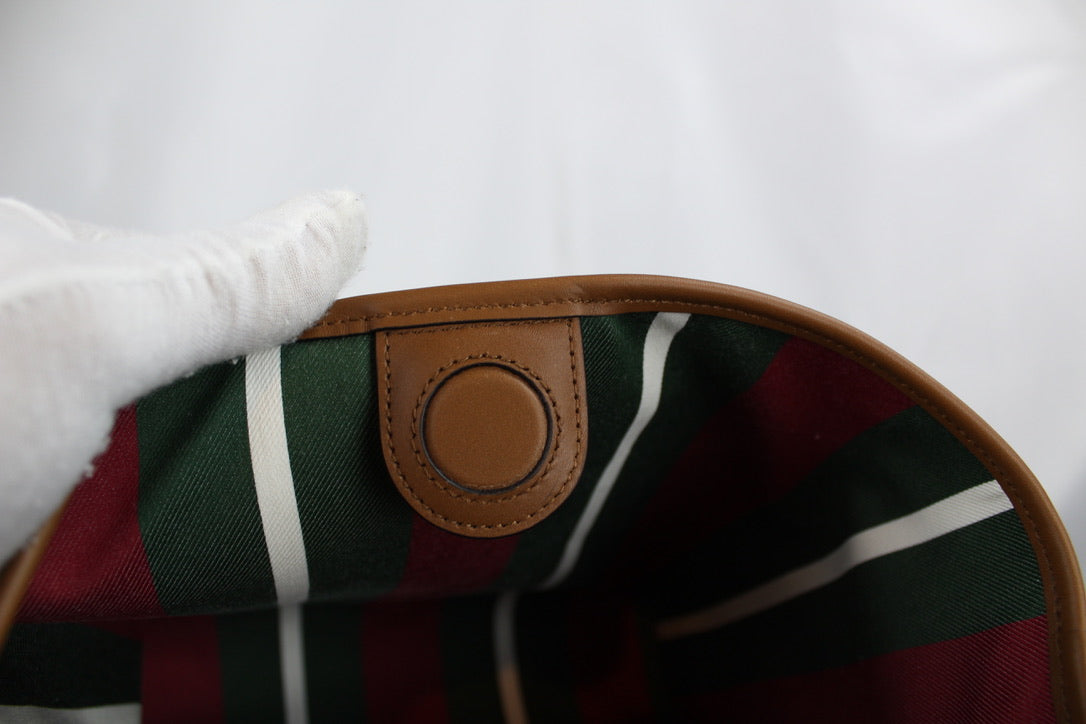 Gucci GG Emblem medium bucket bag