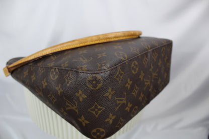 Louis Vuitton Looping GM