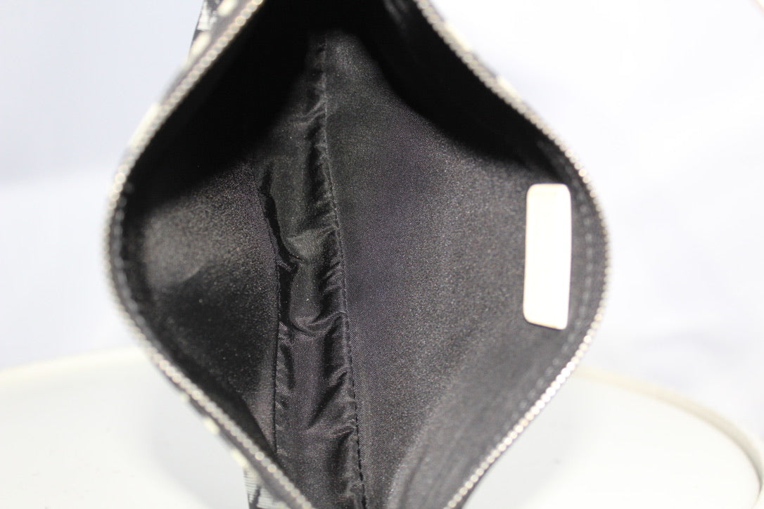 Christian Dior Saddle Pouch