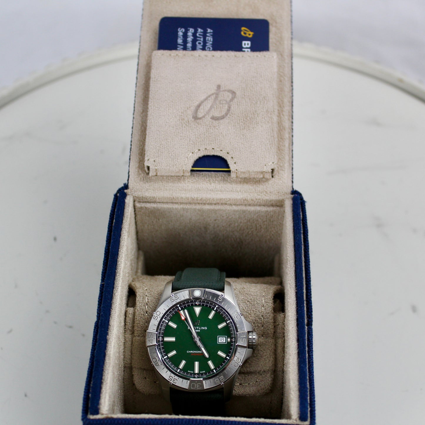 Breitling Avenger 42 - A17328 - Green