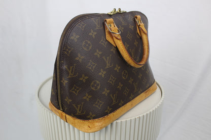 Louis Vuitton Alma