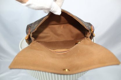 Louis Vuitton Mini Looping